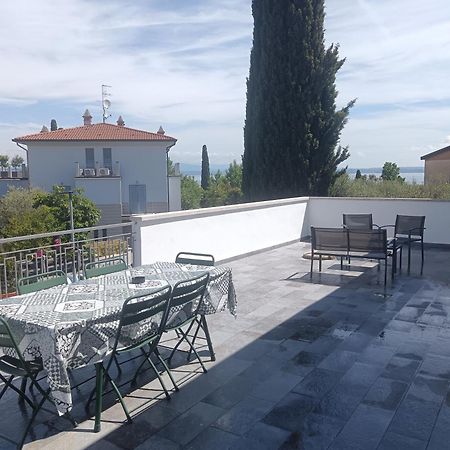 Casa Rosy Sirmione - Appartamento Con Terrazza A 2 Passi Dal Lago Eksteriør bilde