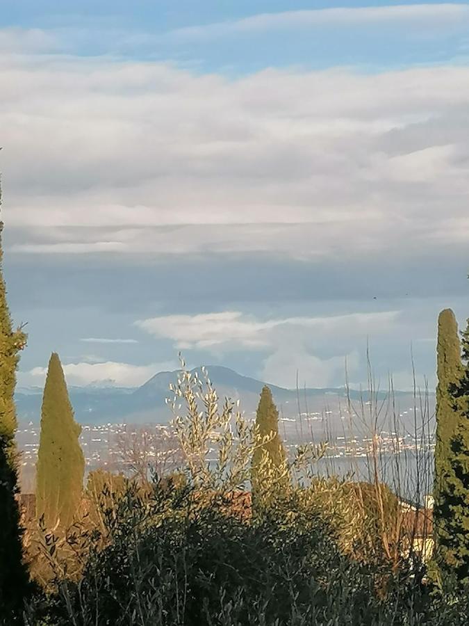 Casa Rosy Sirmione - Appartamento Con Terrazza A 2 Passi Dal Lago Eksteriør bilde